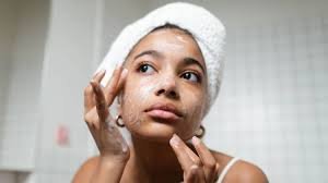 Does Anti-Pollution Skincare Really Work in Indian Cities? A Ground-Level Look