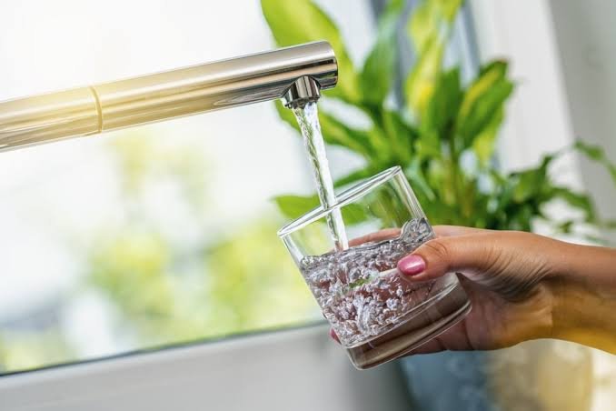 A Better Glass of Water Starts Right at Your Kitchen Tap